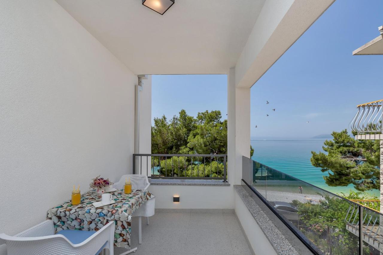 Central Beach Apartments Tucepi Exterior photo